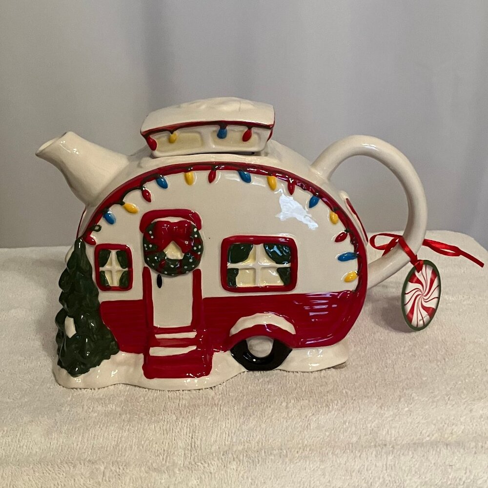 Christmas Teapot by Blue Sky Clayworks FREE SHIPPING